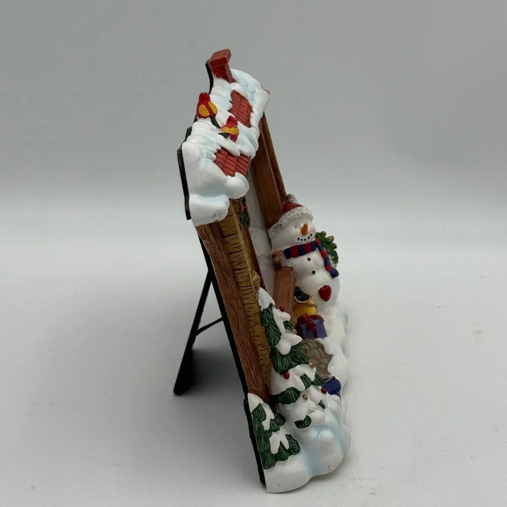 Christmas Snowman Cabin 4x6 Picture Frame Resin Winter Snow Scene Cardinals